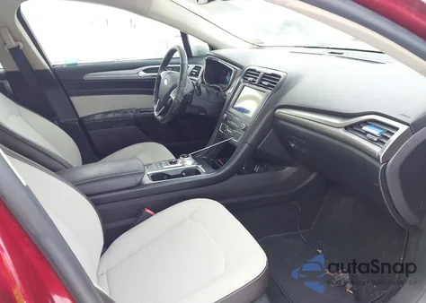 2019 Ford Fusion Se z USA, uszkodzony, nr VIN 3FA6P0HD1KR244505